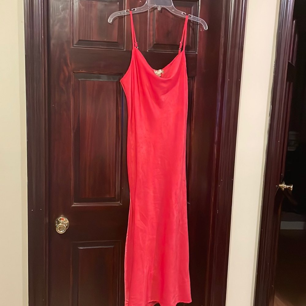 Slim fitting, silk, pink dress size L